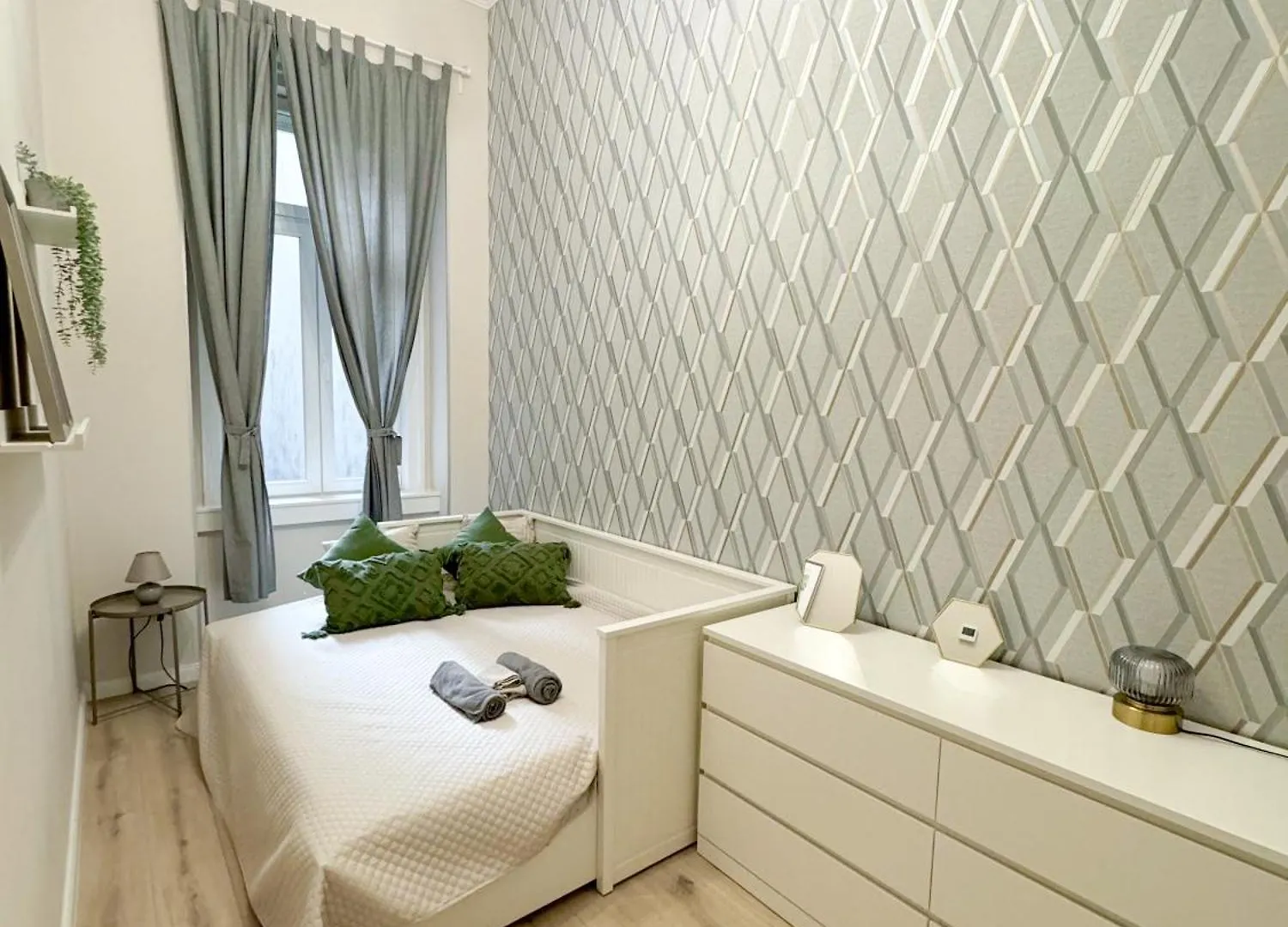 Luxury Paris Style Apartment In Heart Of בודפשט 0*,